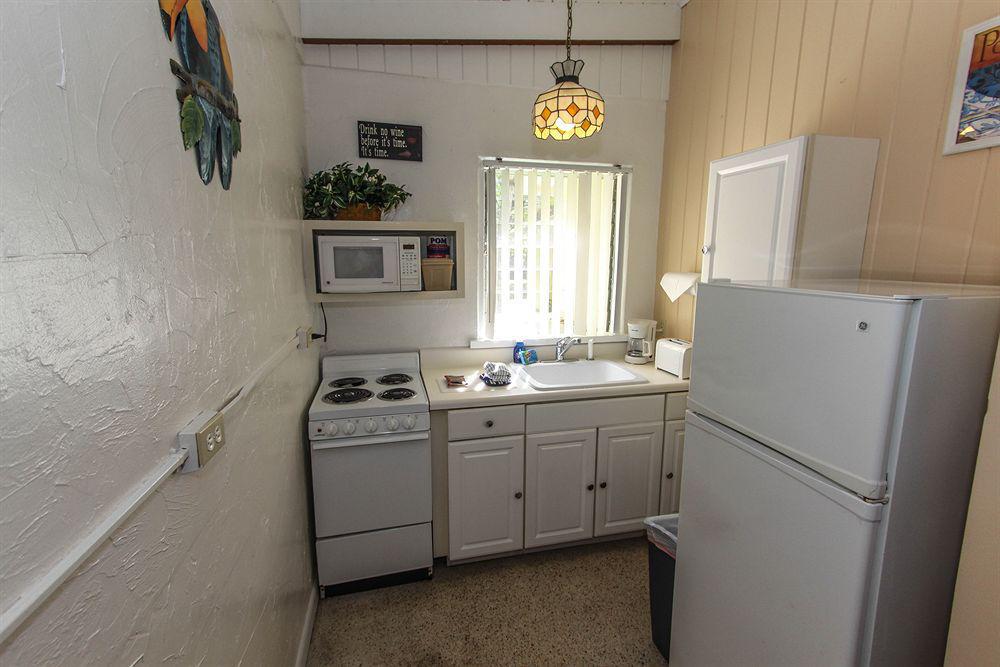 Anchor Inn And Cottages Sanibel Exterior photo